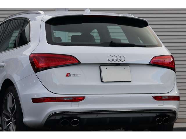 アウディ SQ5
