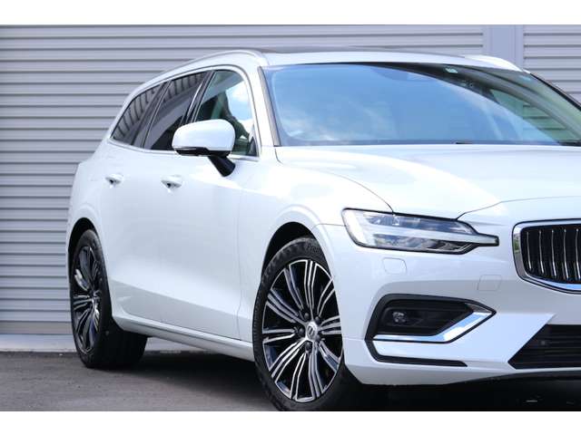 ボルボ V60