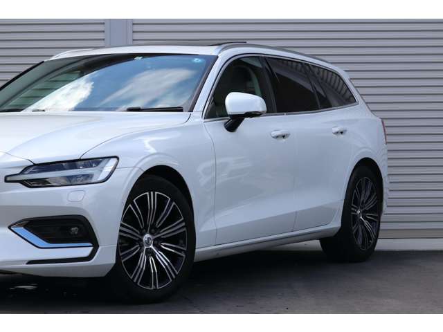 ボルボ V60