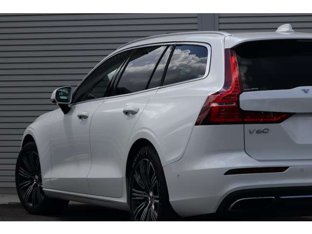 ボルボ V60