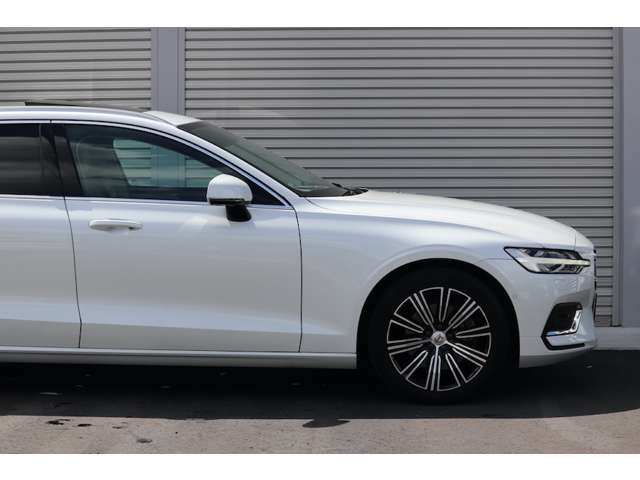 ボルボ V60