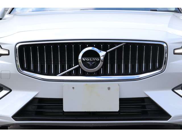ボルボ V60