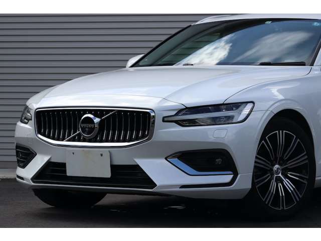 ボルボ V60