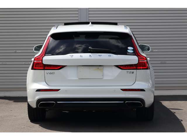 ボルボ V60