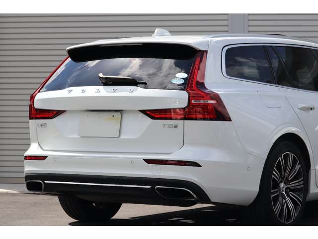 ボルボ V60