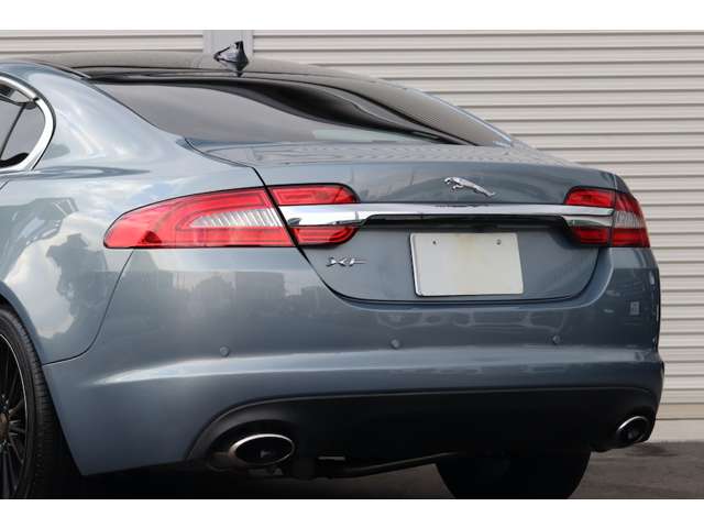 ジャガー XF