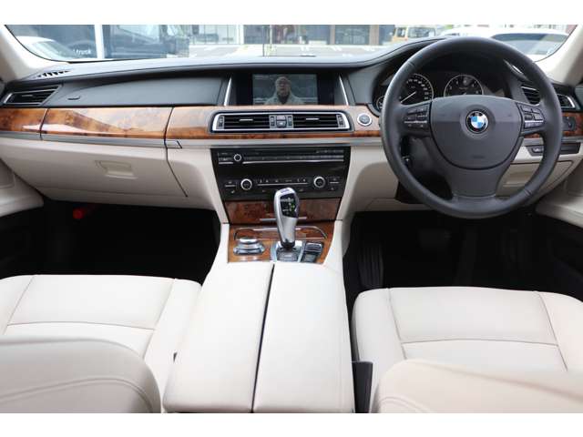 BMW 7シリーズ