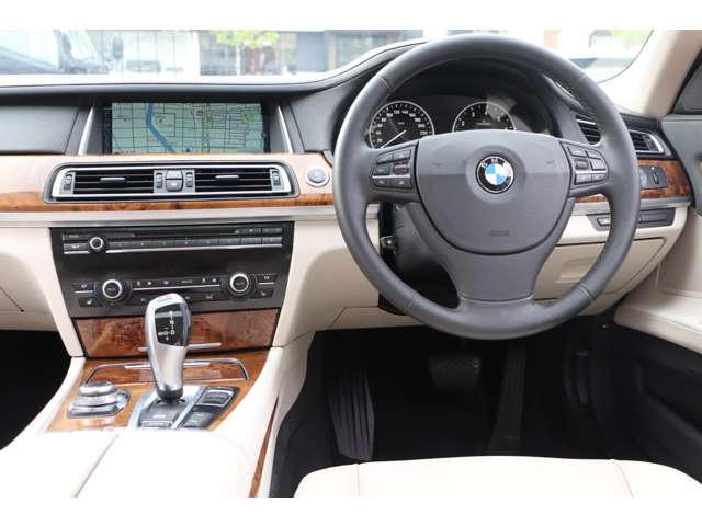 BMW 7シリーズ